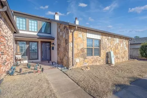 14004 Crossing Way, Edmond, OK 73013