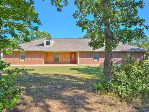 19071 Deercreek Rd, Lexington, OK 73051