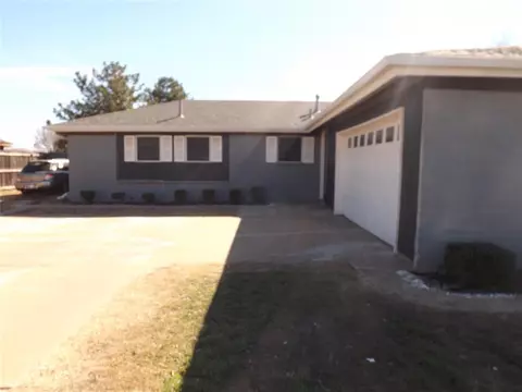 112 S Mockingbird Dr, Altus, OK 73521 photo 36