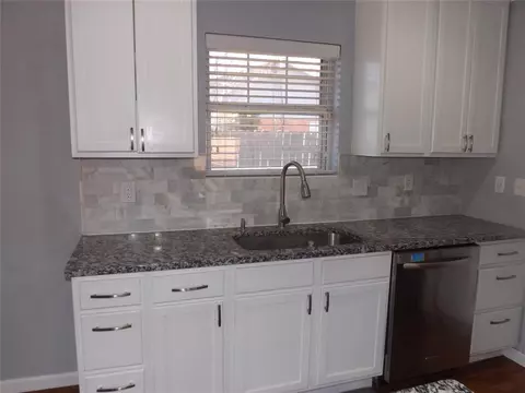 112 S Mockingbird Dr, Altus, OK 73521 photo 6
