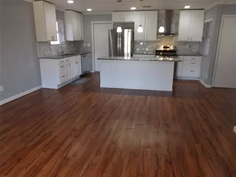 112 S Mockingbird Dr, Altus, OK 73521 photo 28