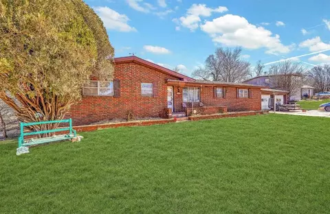809 S Third St, Cheyenne, OK 73628