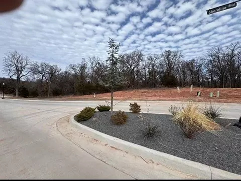 13800 Shoreline Blvd, Edmond, OK 73013