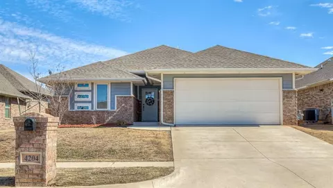 4204 Palisade Ln, Oklahoma City, OK 73179