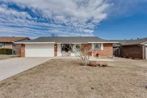 209 E Beech Ave, Yukon, OK 73099