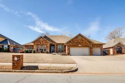 1108 Lambeth Dr, Edmond, OK 73003