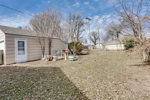 404 SW Burt St, Minco, OK 73059 photo 40