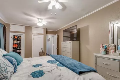 404 SW Burt St, Minco, OK 73059 photo 37