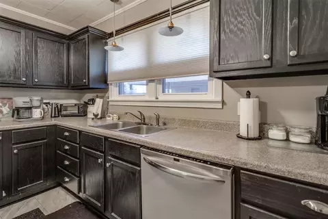 404 SW Burt St, Minco, OK 73059 photo 23