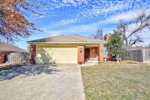 6809 NW 34th St, Bethany, OK 73008