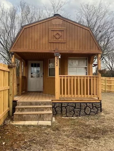 322 W Ash St, Stroud, OK 74079