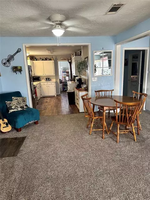511 E Young St, Marlow, OK 73055 photo 5