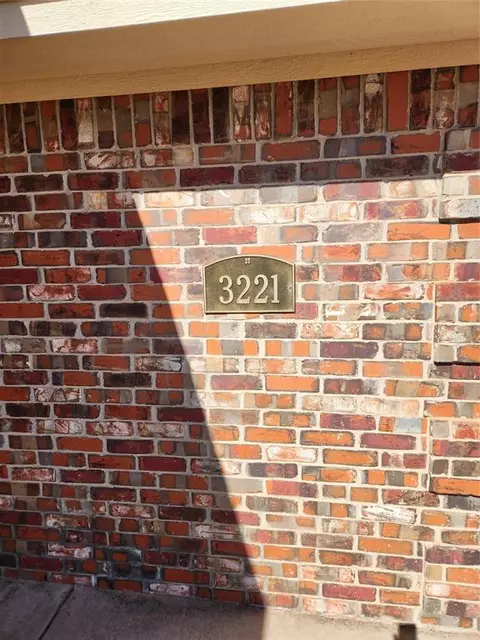 3221 Northridge Cir, Altus, OK 73521