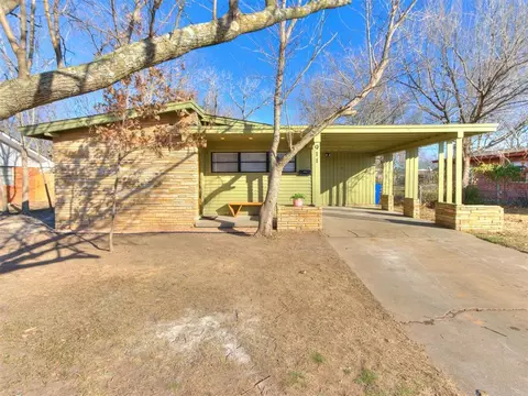 911 Barbour Ave, Norman, OK 73069