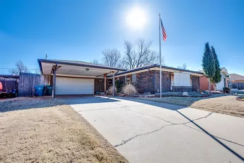 3510 Woodvale Dr, Midwest City, OK 73110