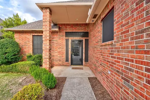 3301 Pinehurst Dr, Norman, OK 73072 photo 3