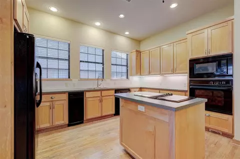3301 Pinehurst Dr, Norman, OK 73072 photo 10