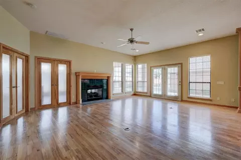 3301 Pinehurst Dr, Norman, OK 73072 photo 6