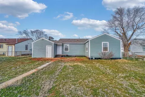 908 E Katy Dr, Altus, OK 73521 photo 24