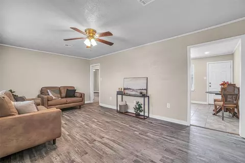 908 E Katy Dr, Altus, OK 73521 photo 7