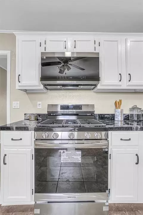 908 E Katy Dr, Altus, OK 73521 photo 14