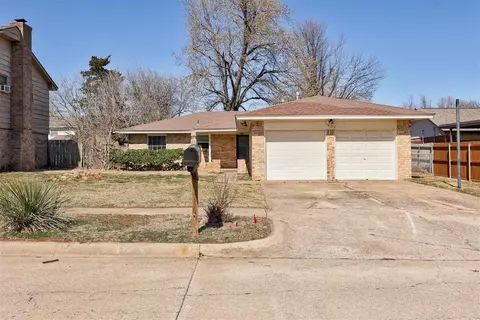 1605 Ridgemont Cir, Norman, OK 73071