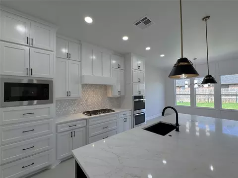 15500 Hatterly Ln, Edmond, OK 73013 photo 13