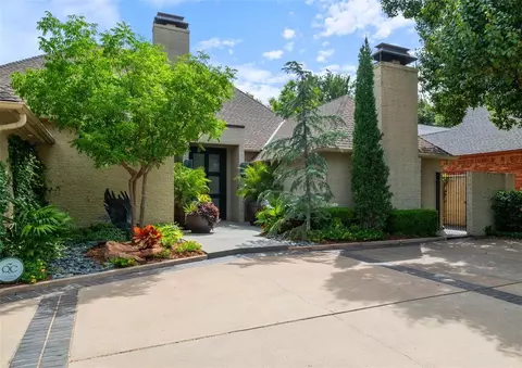 11405 Quail Creek Rd, Oklahoma City, OK 73120