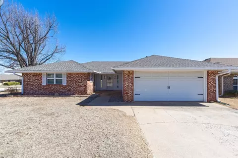 7108 Woodridge Ave, Oklahoma City, OK 73132