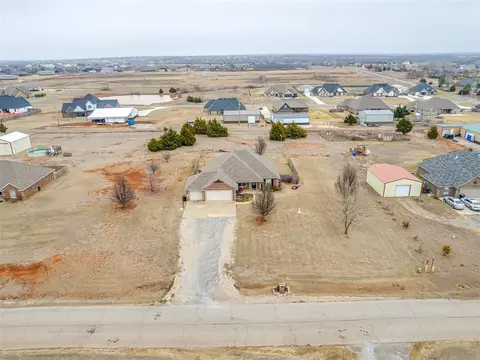 1087 County Street 2964 Rd, Blanchard, OK 73010