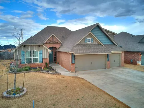 3816 Vista Dr, Norman, OK 73071
