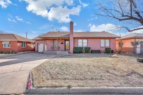 1708 N Lee St, Altus, OK 73521