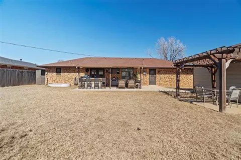572 Sunset Dr, Watonga, OK 73772 photo 30