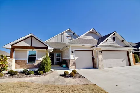 3117 Langley Dr, Norman, OK 73071