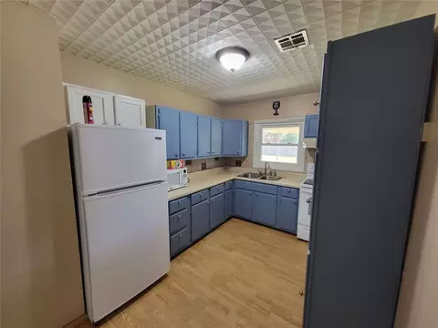 1008 Loyadell St, Altus, OK 73521 photo 4