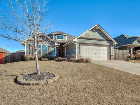 625 Side Track Rd, Yukon, OK 73099