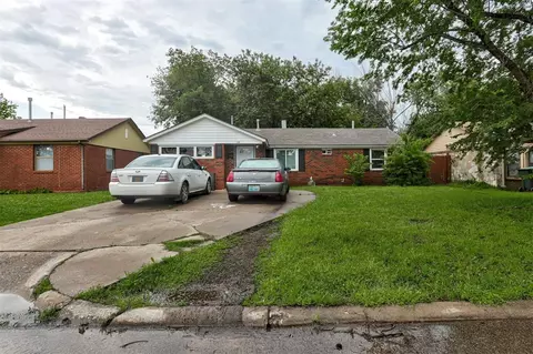 1108 Stansell Dr, Midwest City, OK 73110