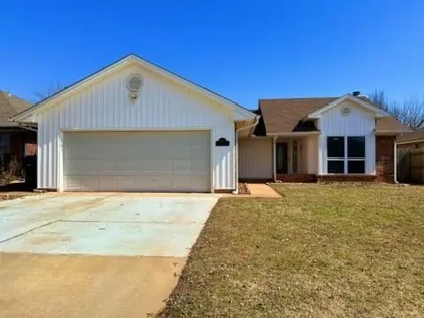 9208 Buttonfield Ave, Moore, OK 73160 photo 6