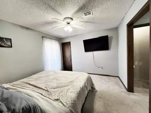 9208 Buttonfield Ave, Moore, OK 73160 photo 19