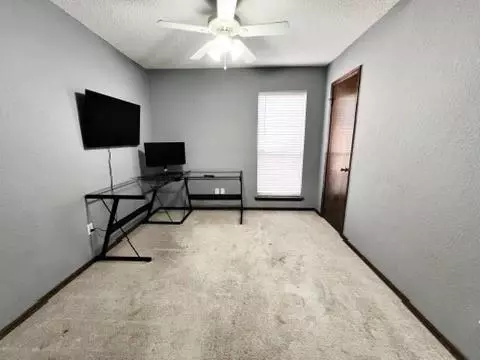 9208 Buttonfield Ave, Moore, OK 73160 photo 33