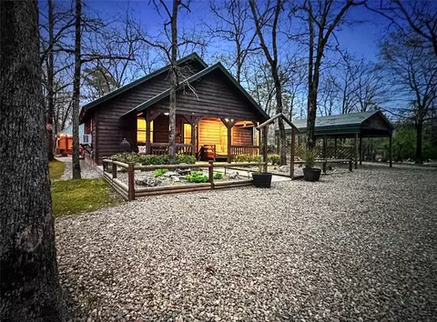 525 Woodland Cir, Broken Bow, OK 74728
