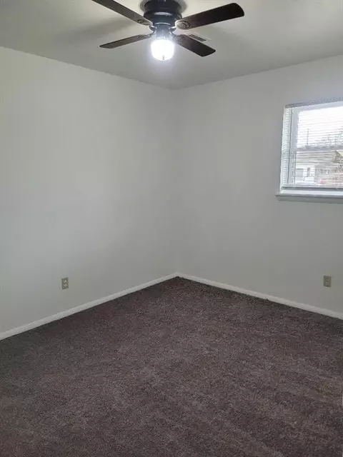 8229 NW 32nd St, Bethany, OK 73008 photo 7