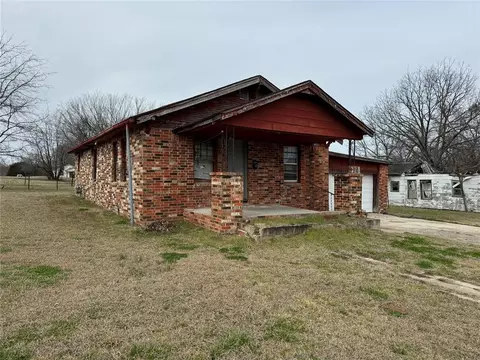 321 S Ocheese Ave, Wewoka, OK 74884