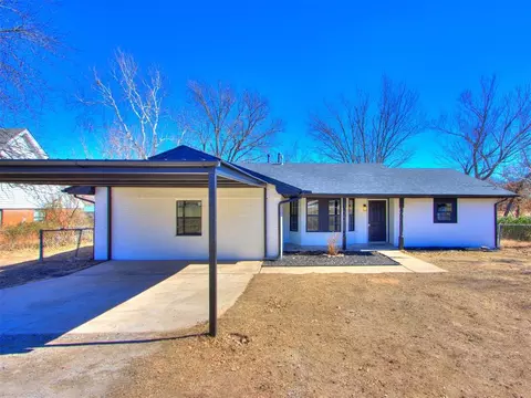 2108 N Henney Rd, Choctaw, OK 73020