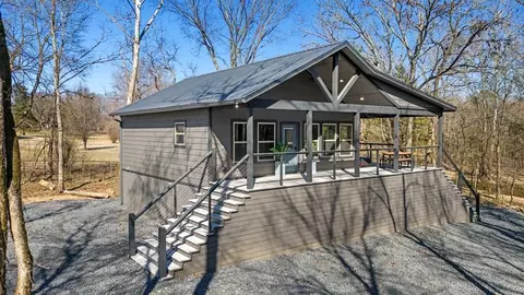 84 Rutty Pine Rdg, Broken Bow, OK 74728