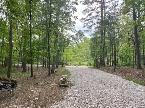 484 Chinook Rd, Broken Bow, OK 74728