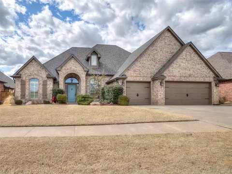 17021 Holly Burn Cir, Edmond, OK 73012