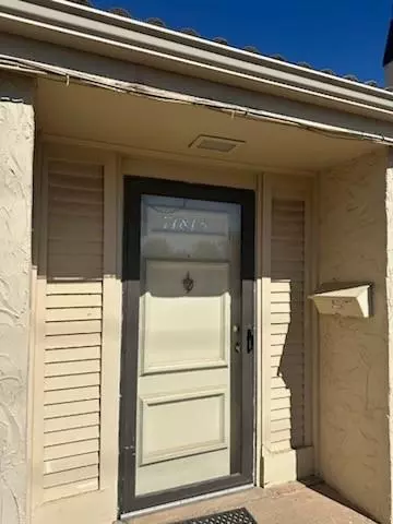 7181 NW 16th St #1/2, Bethany, OK 73008