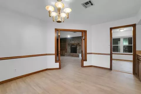 613 Cambridge Dr, Altus, OK 73521 photo 9