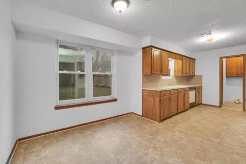 613 Cambridge Dr, Altus, OK 73521 photo 12